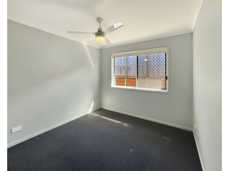 1/4 Radmila Court, Bellbird Park QLD 4300