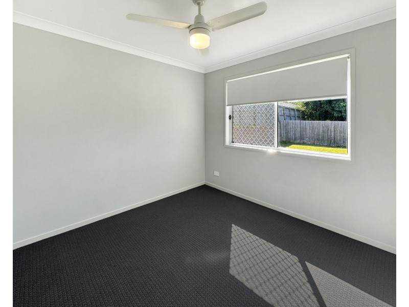 1/4 Radmila Court, Bellbird Park QLD 4300