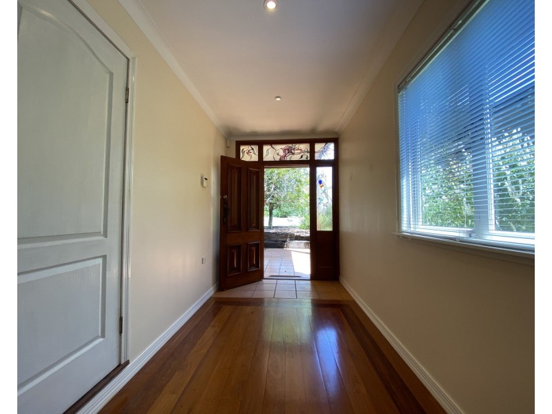 5 Douglas Street, Sherwood QLD 4075