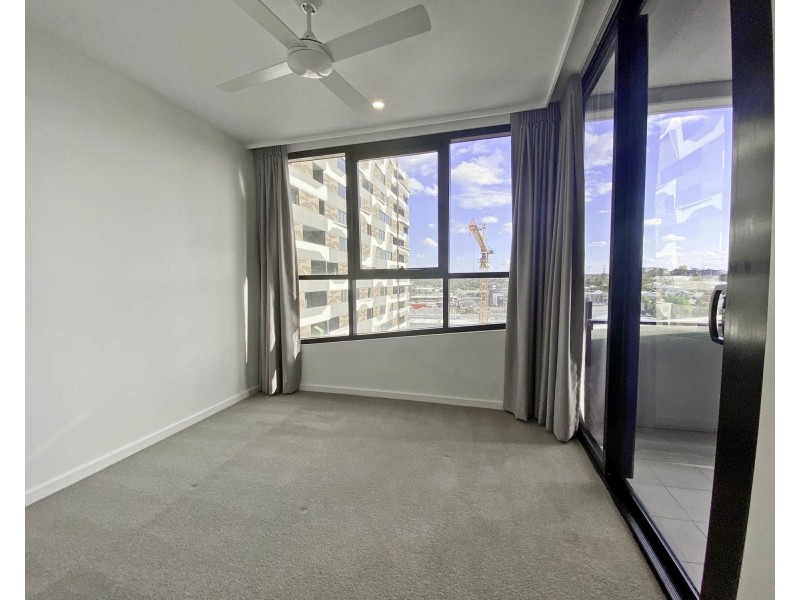 901/17 Deshon Street, Woolloongabba QLD 4102