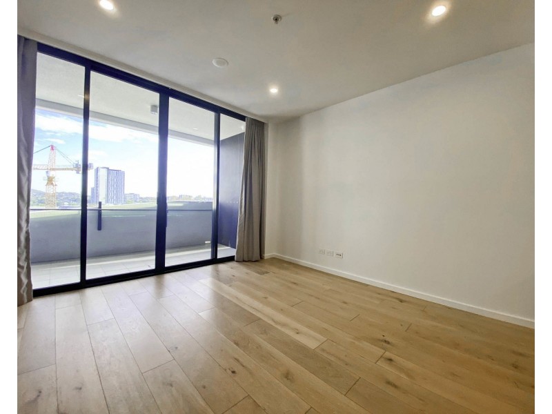 901/17 Deshon Street, Woolloongabba QLD 4102