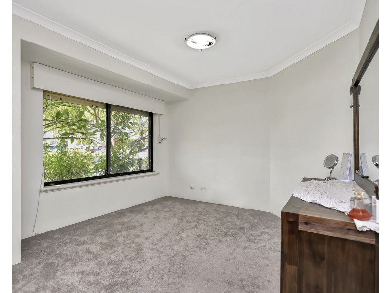 7 Mayfair Mews, Meadow Springs WA 6210