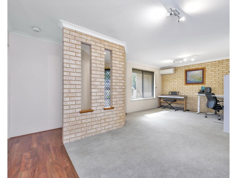 7 Mayfair Mews, Meadow Springs WA 6210