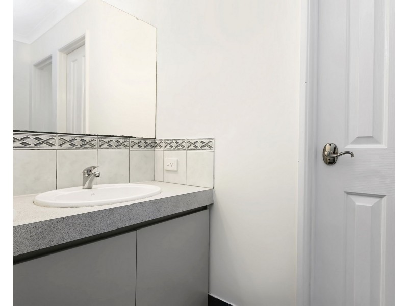 7 Mayfair Mews, Meadow Springs WA 6210