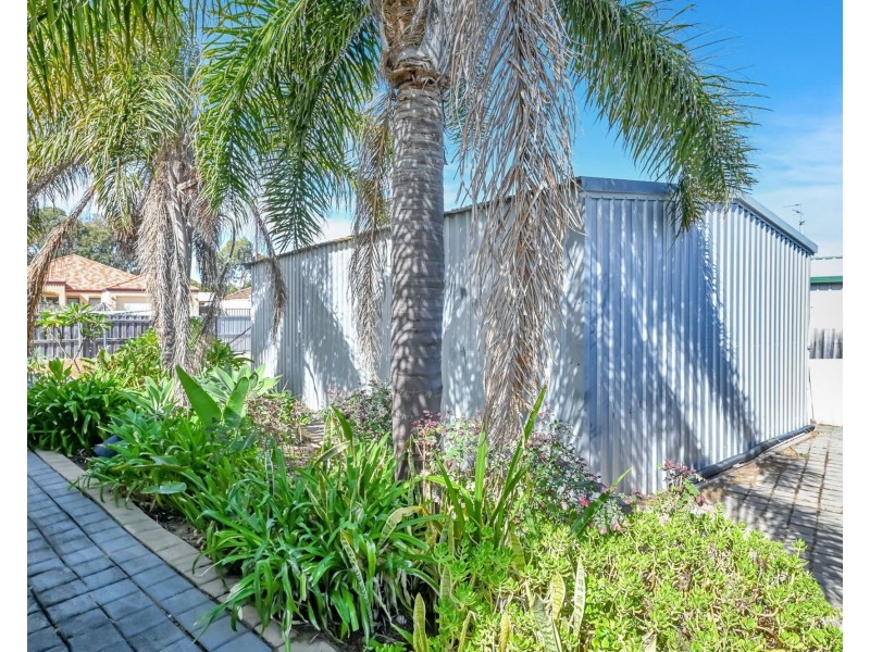 7 Mayfair Mews, Meadow Springs WA 6210