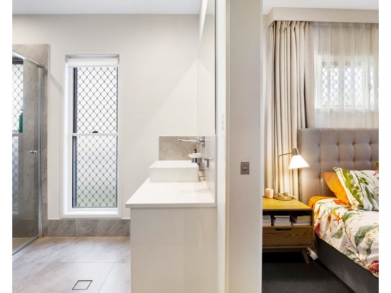 86 Crest Street, Narangba QLD 4504