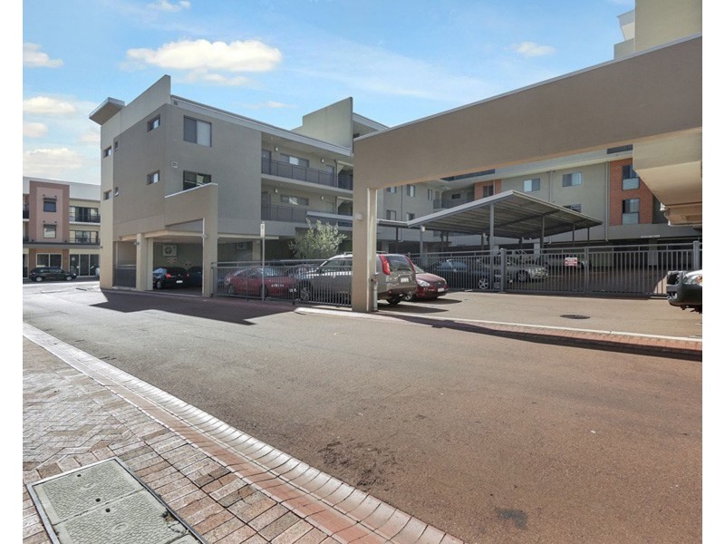 25/42 the crescent, Midland WA 6056