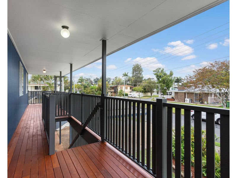 16 Stephen Street, Albany Creek QLD 4035