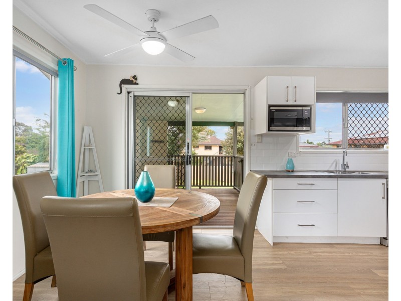 16 Stephen Street, Albany Creek QLD 4035