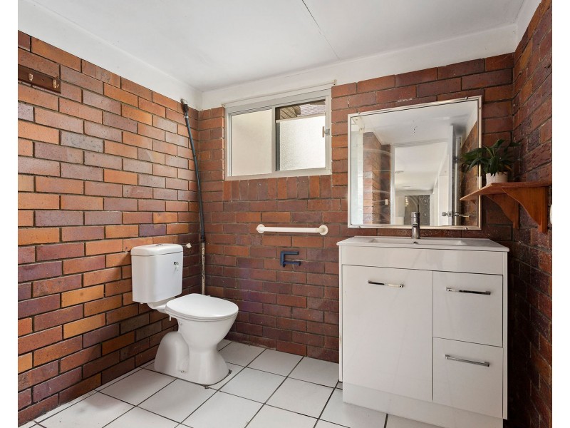 16 Stephen Street, Albany Creek QLD 4035