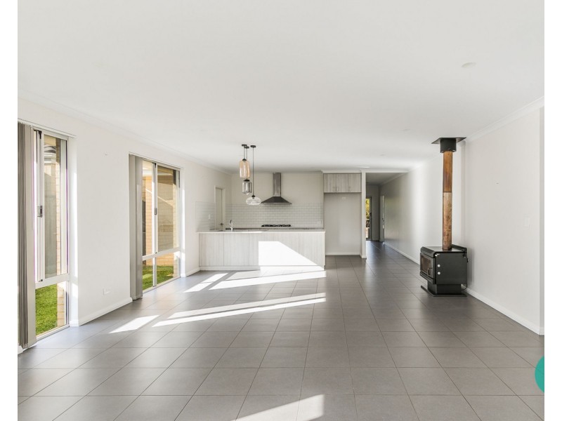 56 Mornington Crescent, Wandi WA 6167