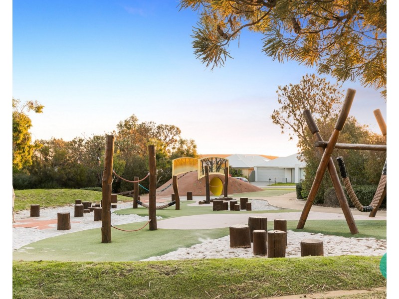 56 Mornington Crescent, Wandi WA 6167