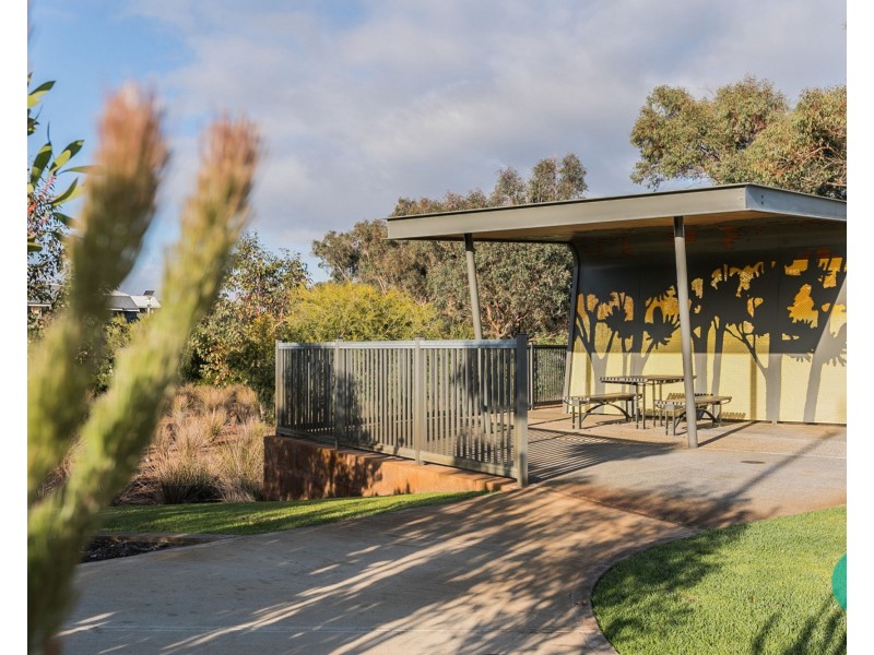 56 Mornington Crescent, Wandi WA 6167