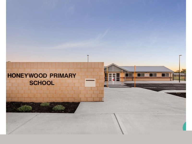 56 Mornington Crescent, Wandi WA 6167