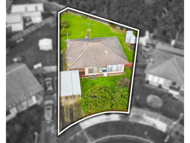 18 Cartledge Way, Sale VIC 3850