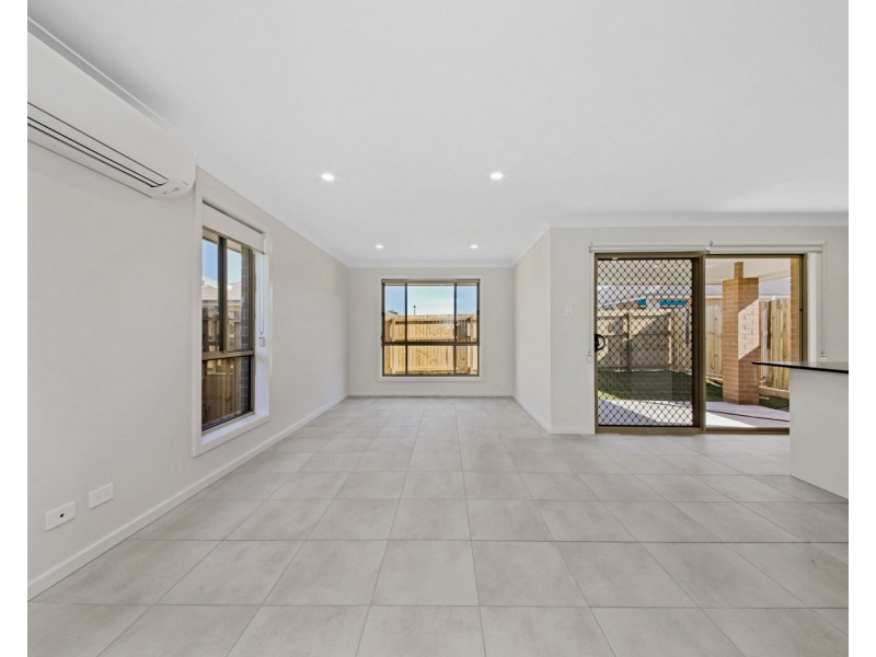 21 Polo Street, Logan Reserve QLD 4133