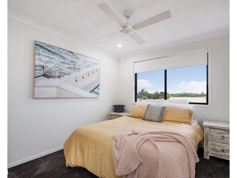 4/108 Meadowlands Road, Carina QLD 4152