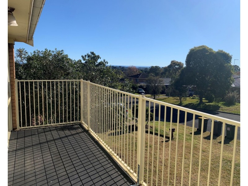 9 Kooloona Crescent, Bradbury NSW 2560