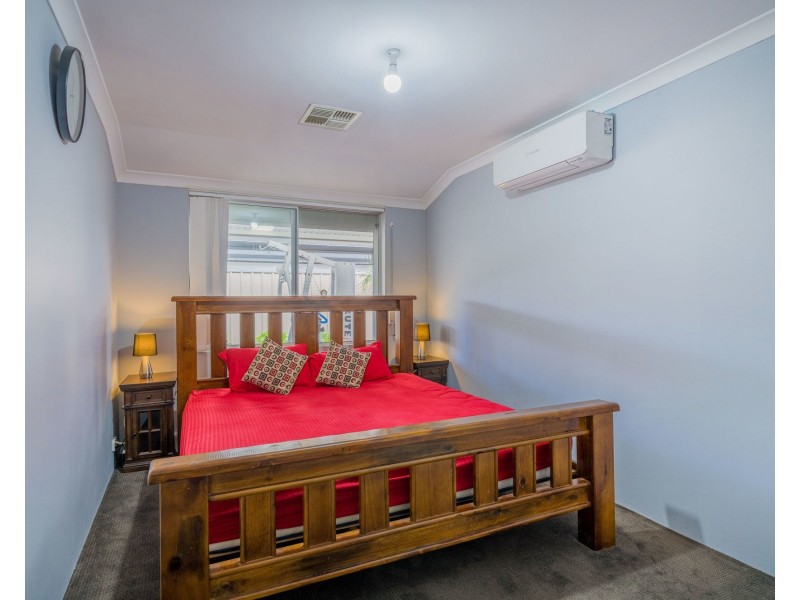 3 summerville boulevard, Caversham WA 6055