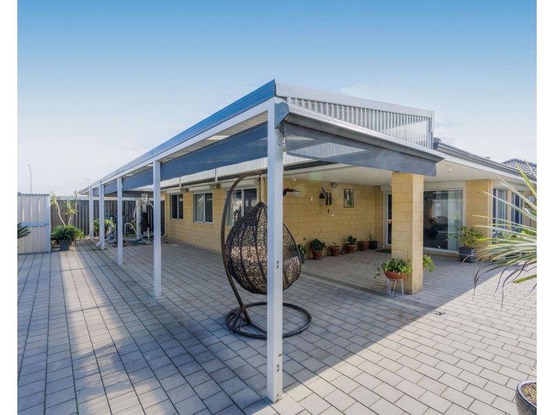 3 summerville boulevard, Caversham WA 6055