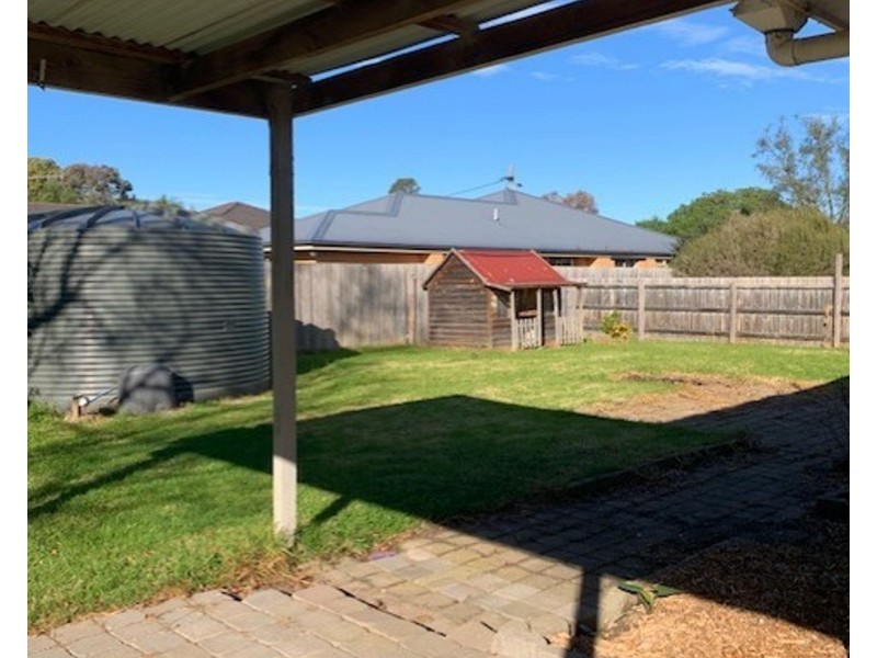 1 Little Street, Stratford VIC 3862