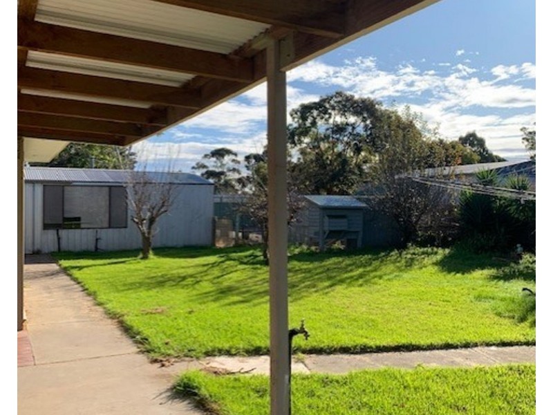1 Little Street, Stratford VIC 3862