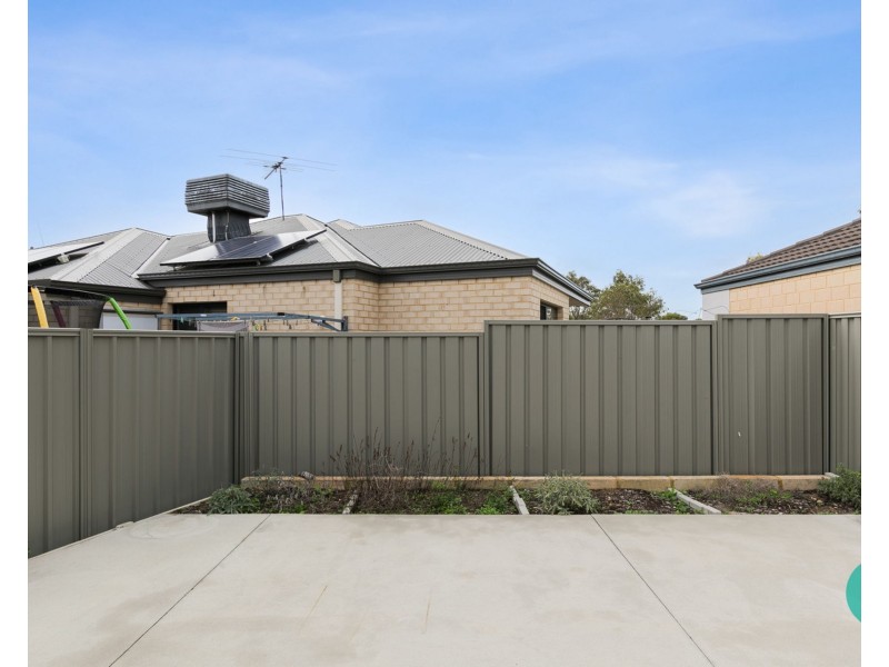 51c Magdalen Loop, Piara Waters WA 6112