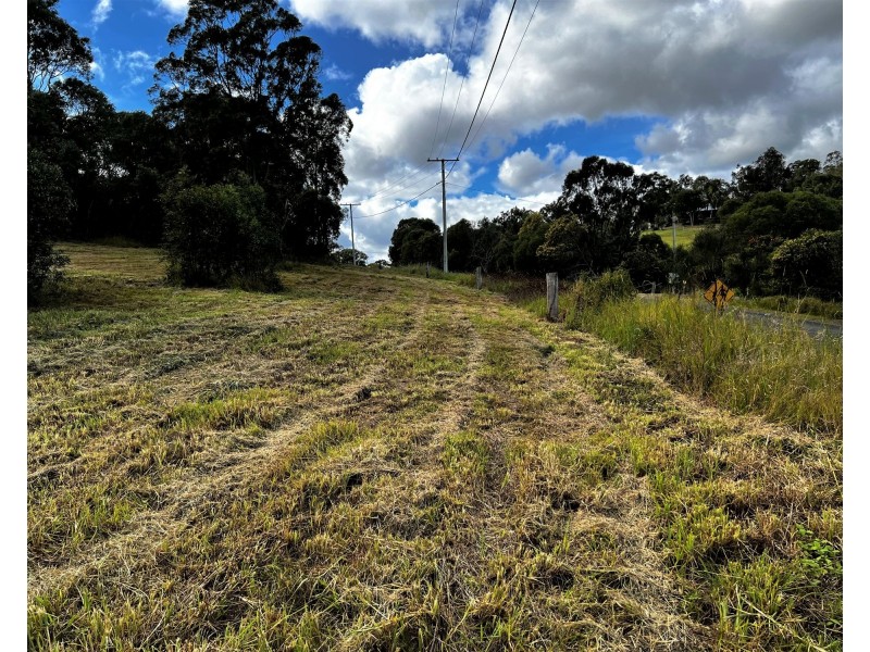 17 Boyle Road, The Palms QLD 4570