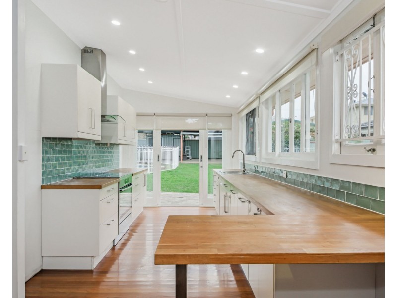 6 Kilburn Street, Chermside QLD 4032