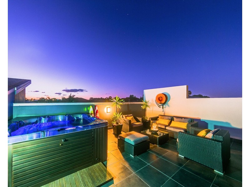 13/654 Kingsford Smith Drive, Hamilton QLD 4007