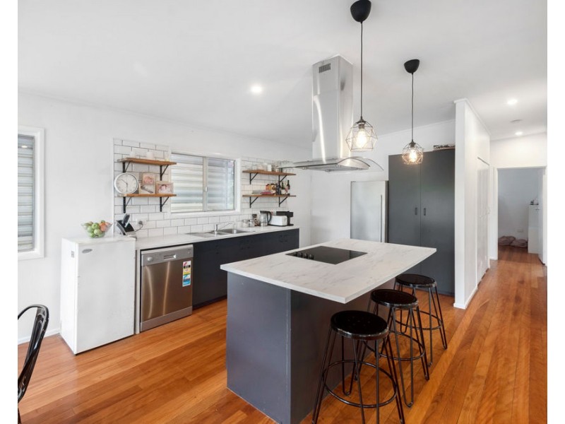 30 Plateau Parade, Bray Park QLD 4500