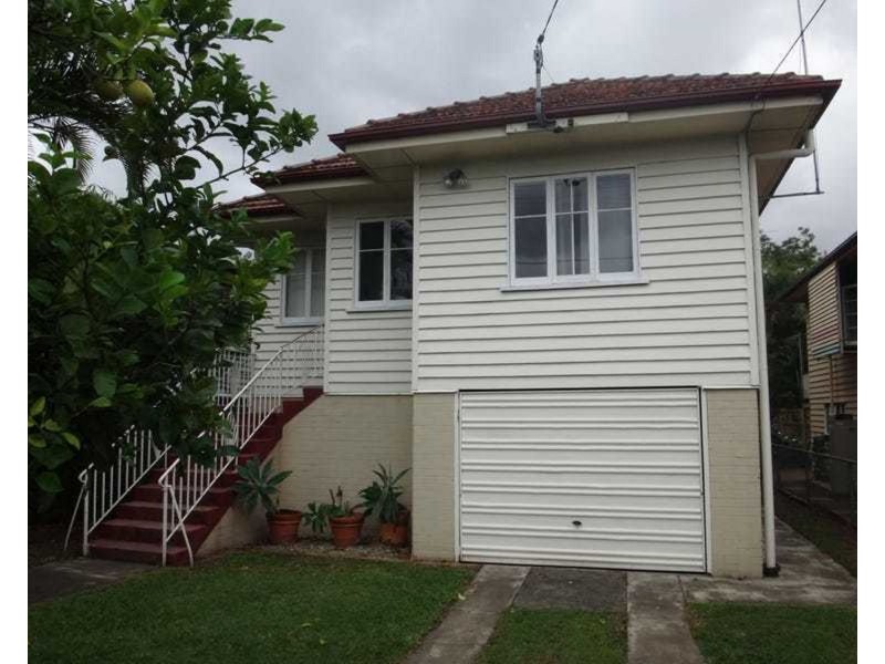 54 Blackmore Street, Windsor QLD 4030