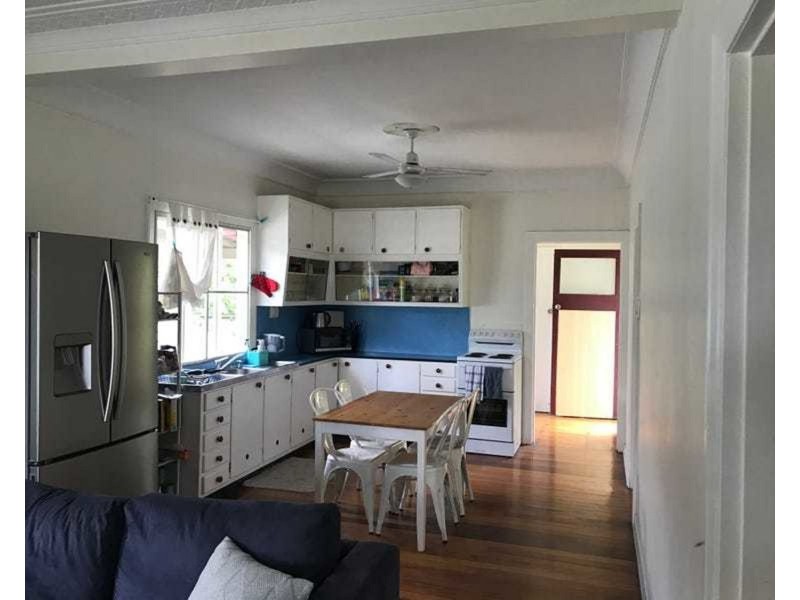 54 Blackmore Street, Windsor QLD 4030