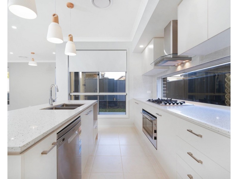 9 Hepburn Road, Edmondson Park NSW 2174