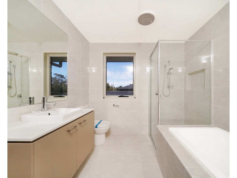 9 Hepburn Road, Edmondson Park NSW 2174