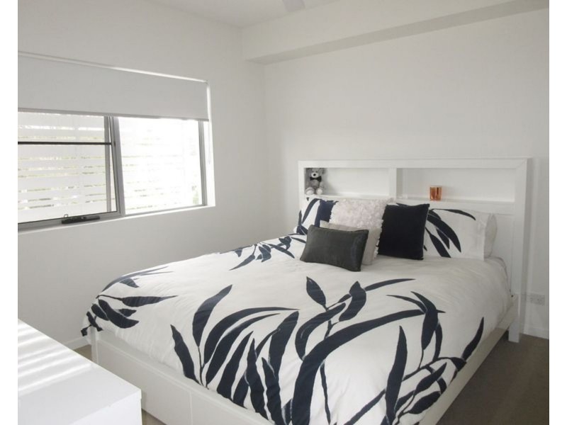 2305/31 Bourton Road, Merrimac QLD 4226