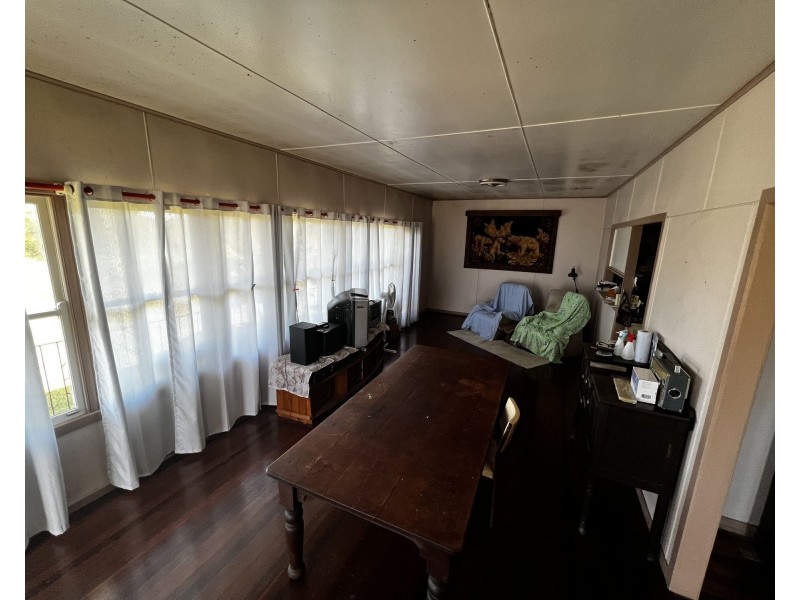 181 Brisbane Road, Monkland QLD 4570