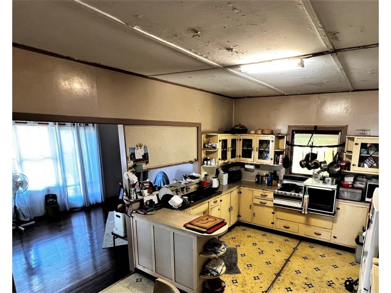 181 Brisbane Road, Monkland QLD 4570