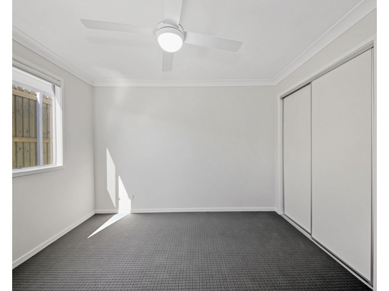 249 Tallagandra Road, Holmview QLD 4207