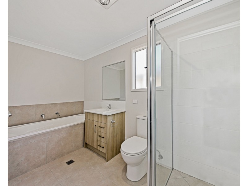 249 Tallagandra Road, Holmview QLD 4207