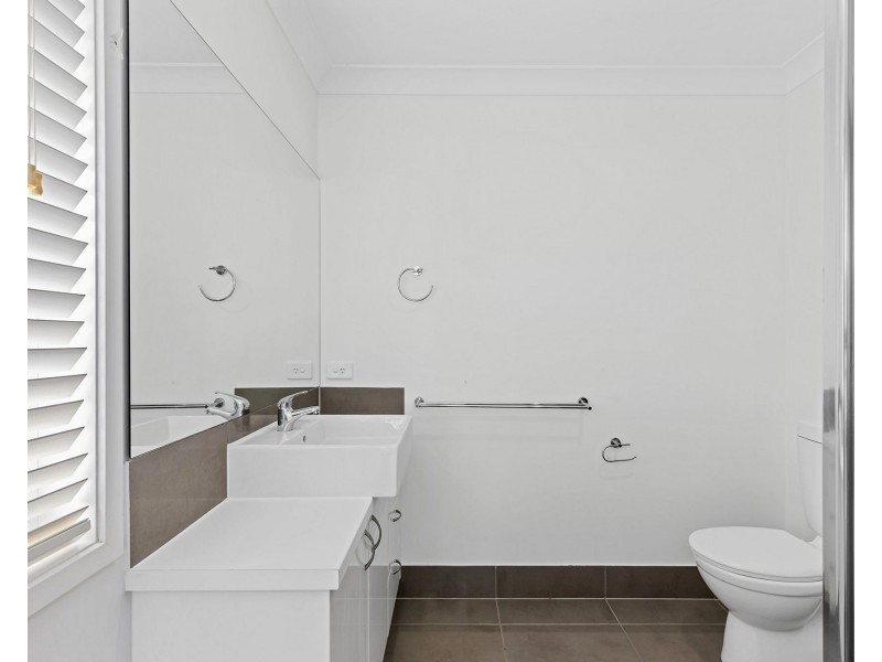 17/2 McKenzie Road, Mango Hill QLD 4509