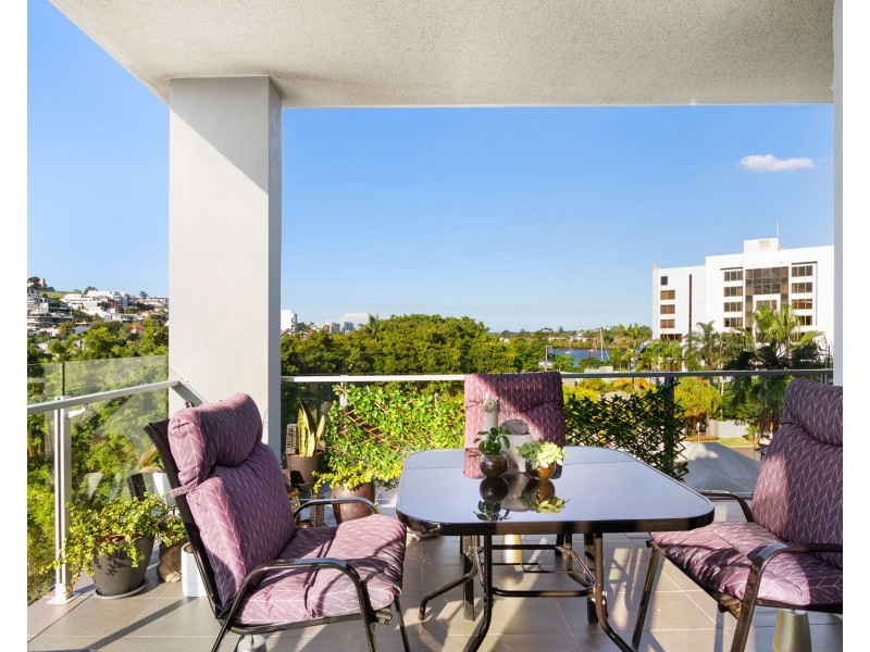 16/31 Agnes Street, Albion QLD 4822