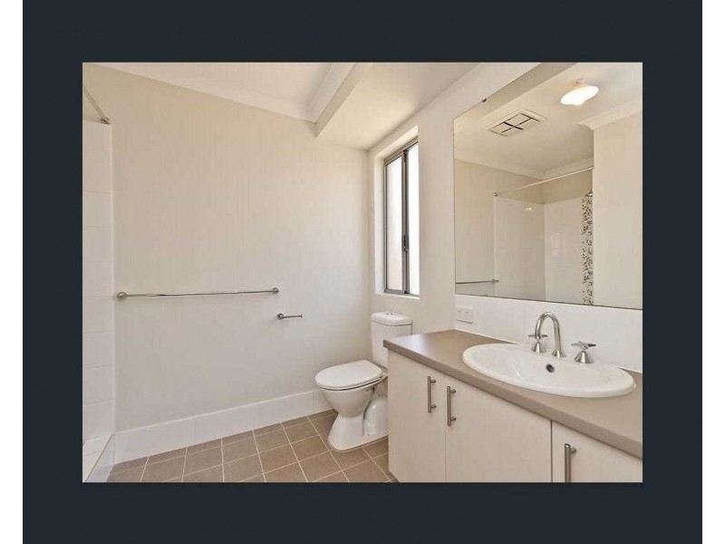 216 Lambeth circle, Wellard WA 6170