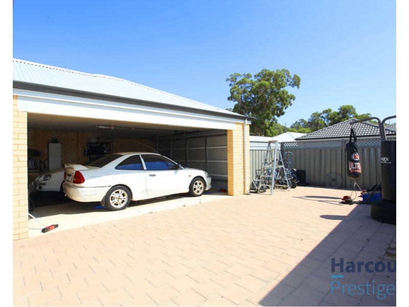 216 Lambeth circle, Wellard WA 6170