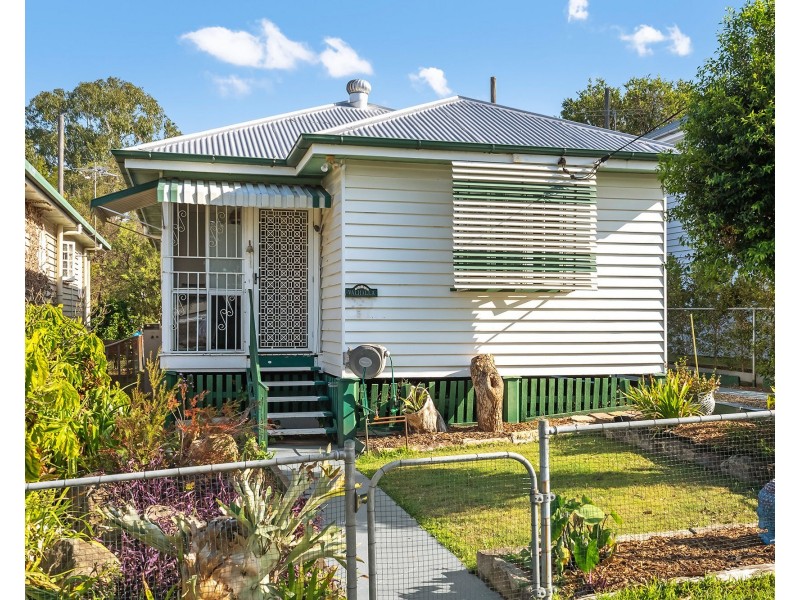 14 Glenalva Terrace, Alderley QLD 4051