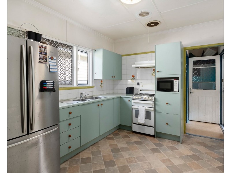 14 Glenalva Terrace, Alderley QLD 4051