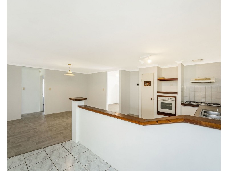 94 Mississippi Drive, Greenfields WA 6210