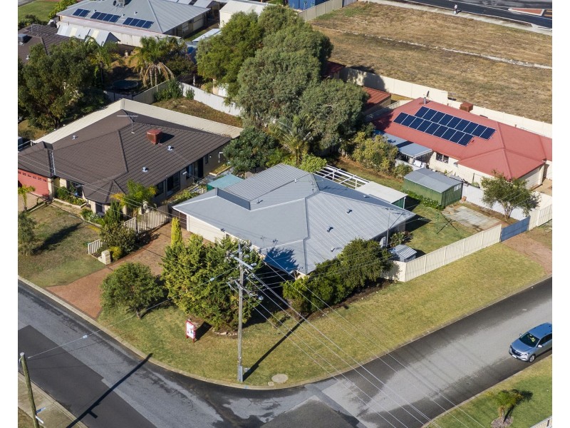 94 Mississippi Drive, Greenfields WA 6210