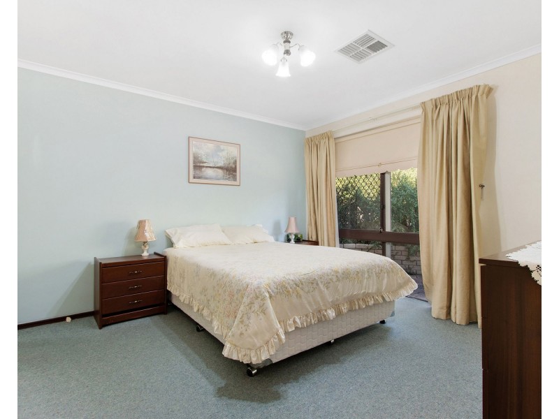 4 Fletcher Way, Mandurah WA 6210