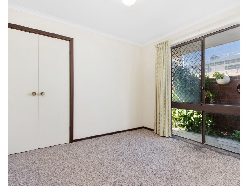 4 Fletcher Way, Mandurah WA 6210